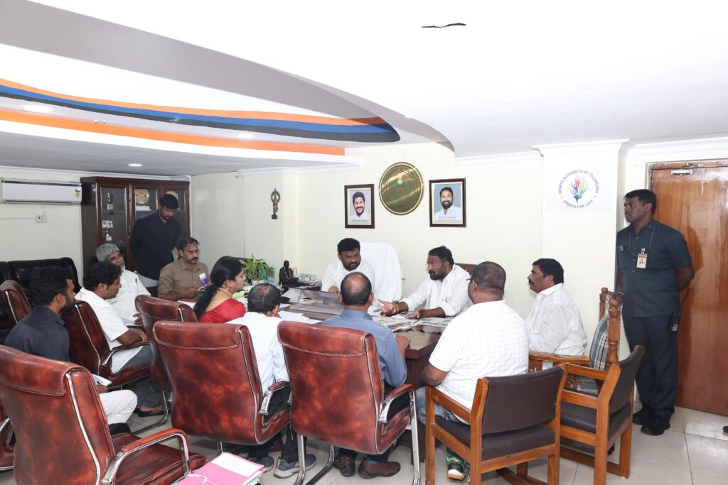 క్రీడా పాఠశాలలో అడ్మిషన్లు ప్రతిభ ఆధారంగా జరగాలి: మంత్రి వాకిటి