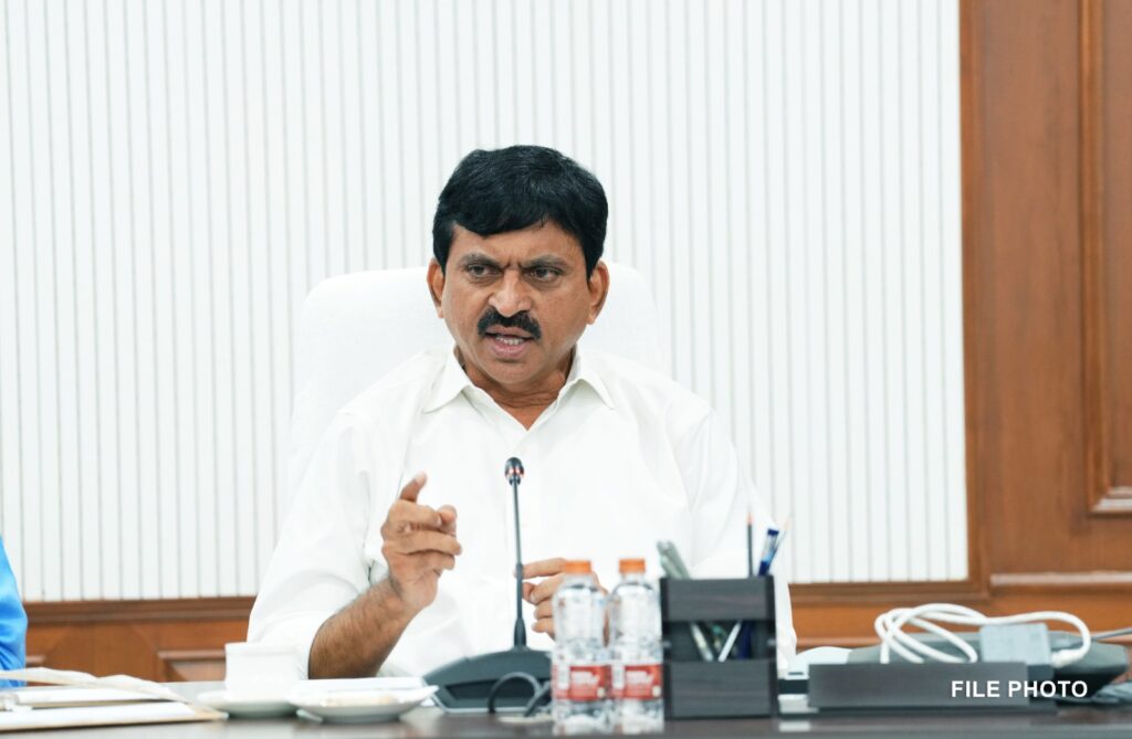 మీడియా అక్రెడిటేషన్ రూల్స్ లో పాత నిబంధనలకు స్వస్తి..