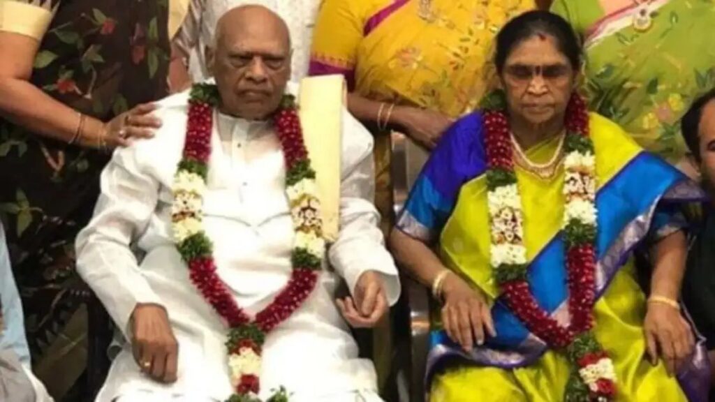 మాజీ సీఎం ఇంట తీవ్ర విషాదం!