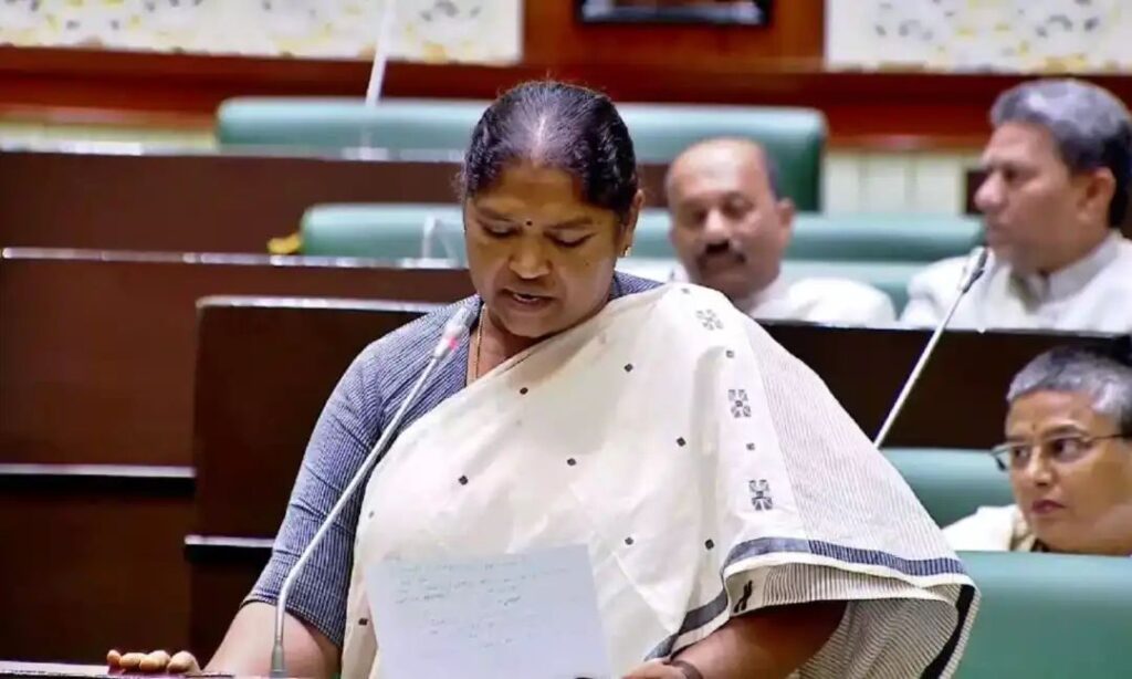 అసెంబ్లీలో హరీశ్ రావుకు సీతక్క స్ట్రాంగ్ కౌంటర్
