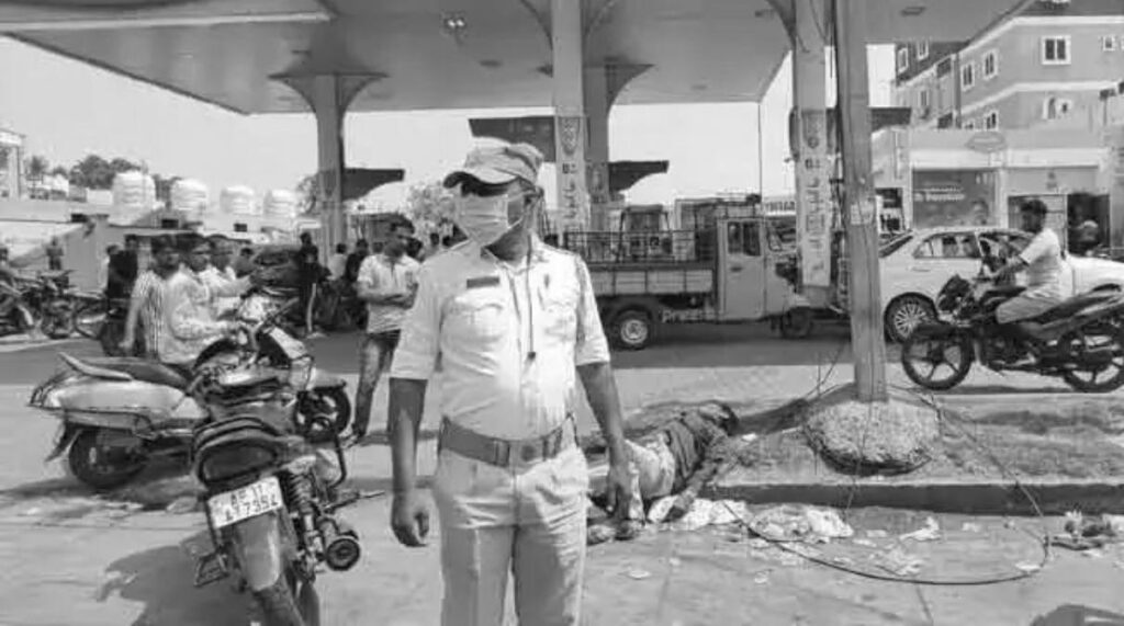 చాదర్‌ఘాట్‌లో వ్యక్తి అనుమానాస్పద మృతి కలకలం