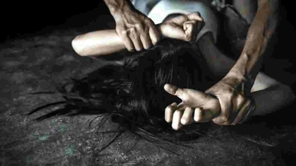 నర్సింగ్ విద్యార్థినిపై అత్యాచారం…